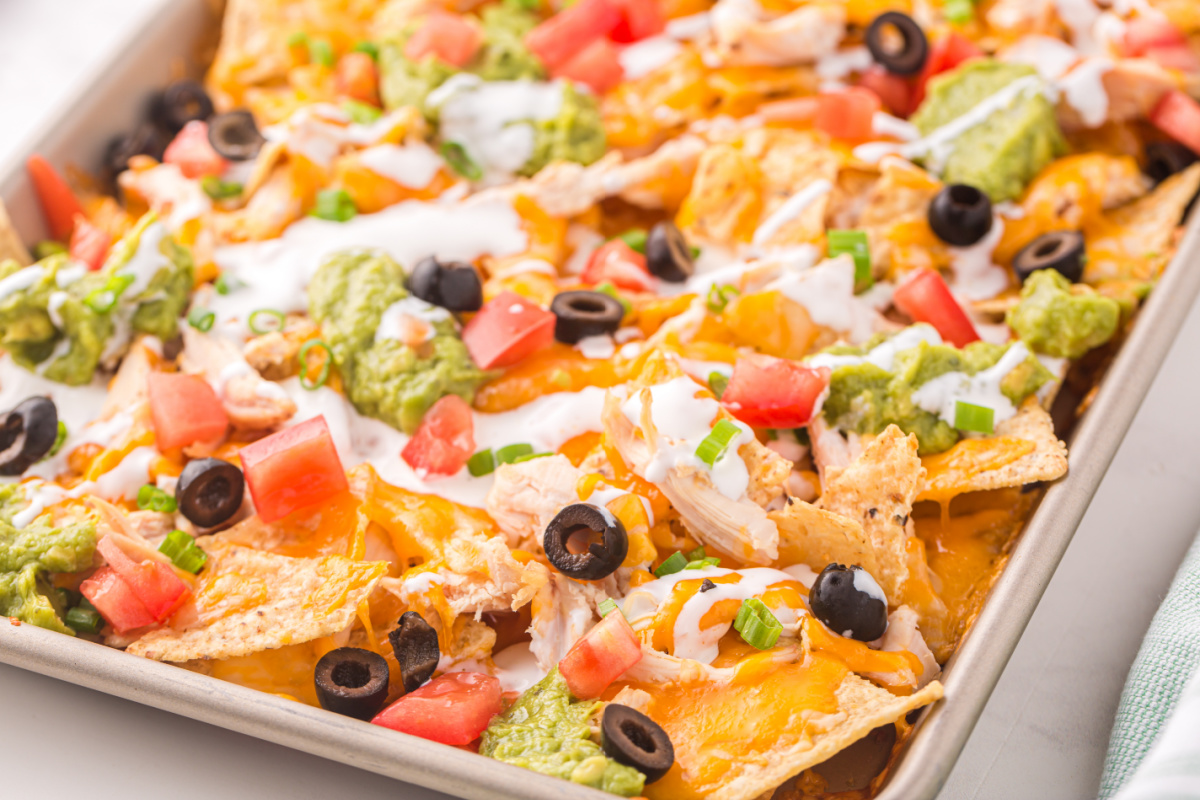 Jacuzzi Chicken Nachos - Simply Scratch